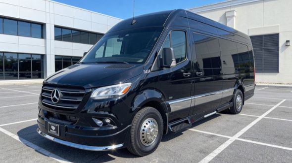10 passenger sprinter van columbia