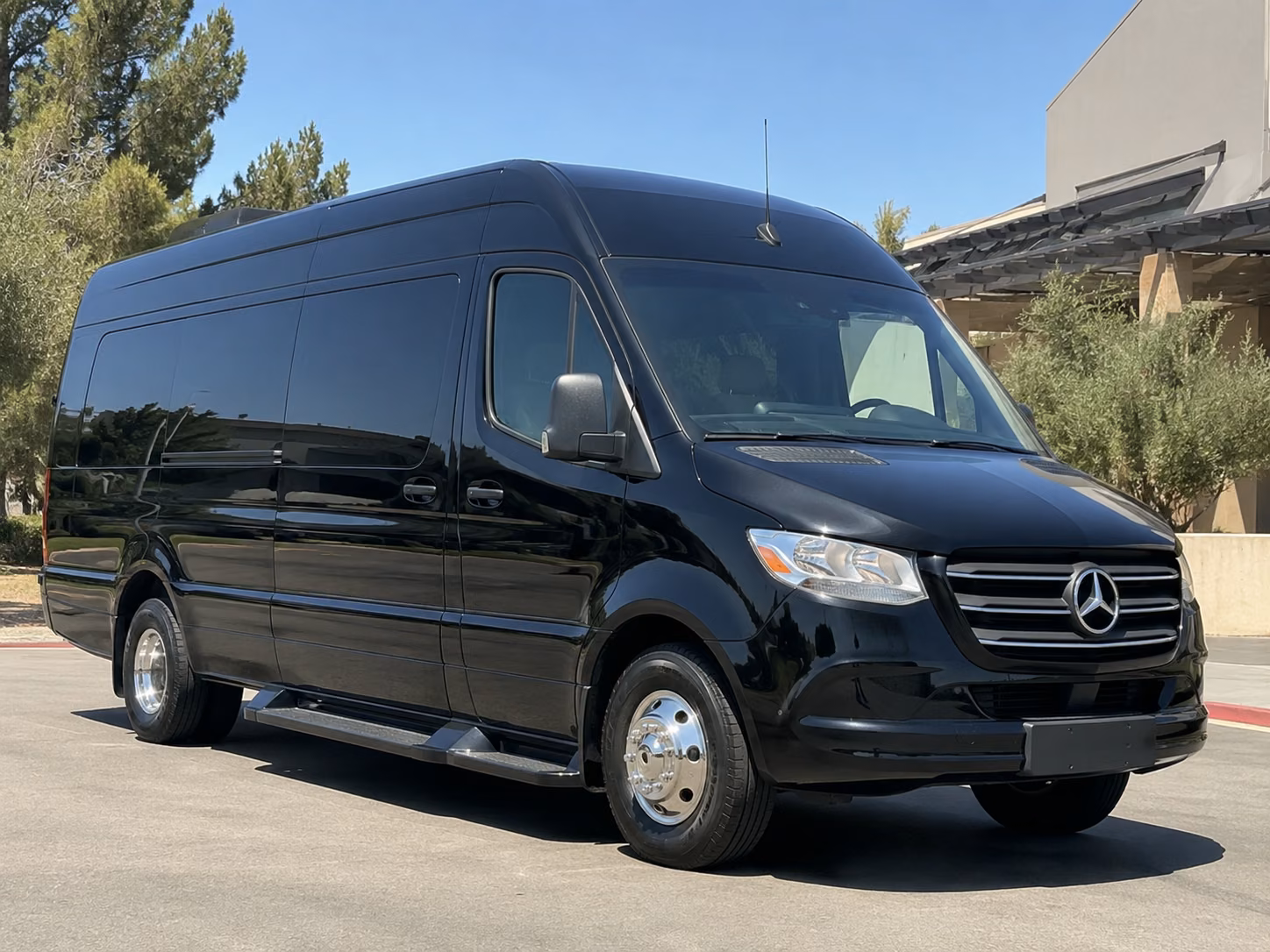 15 passenger sprinter van