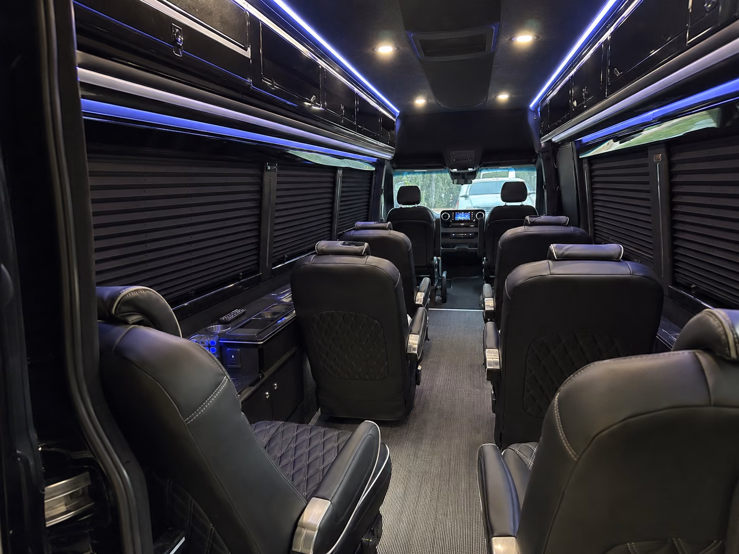 columbia 10 passenger sprinter van inside